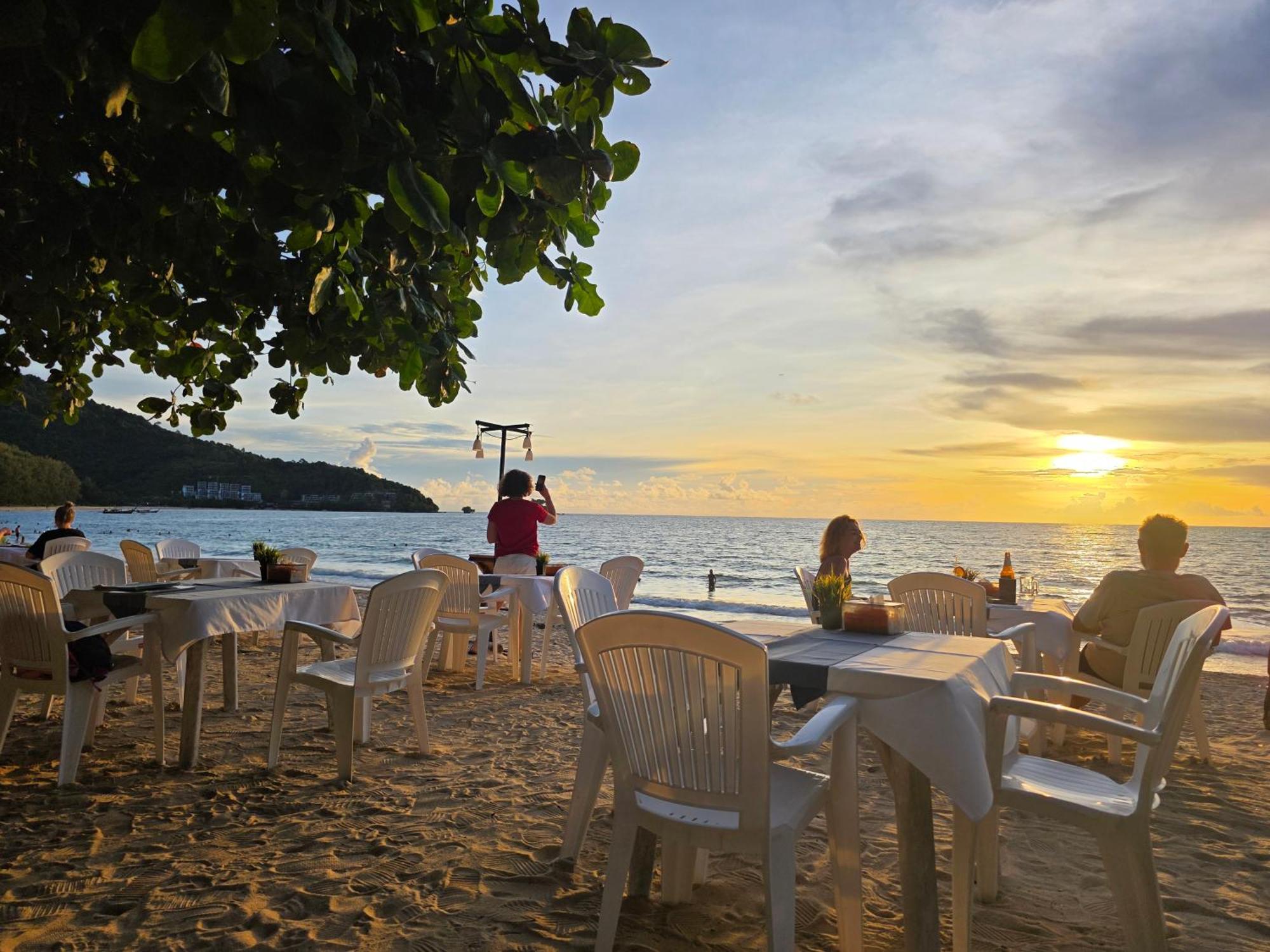 Tt Naiyang Beach Phuket Nai Yang Beach Extérieur photo